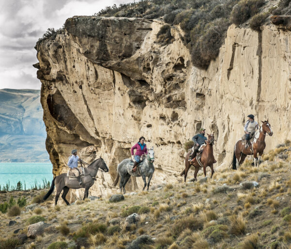 cabalgata en Estancia 25 de Mayo