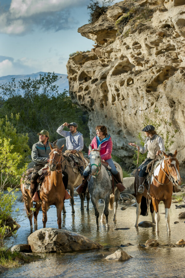 cabalgata en Estancia 25 de Mayo