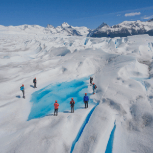 caminata larga sobre el Glaciar Perito Moreno con grampones