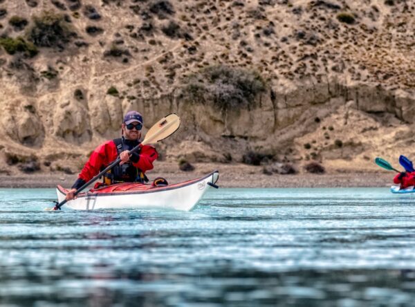 Kayak Río Santa Cruz - Darwin Experience