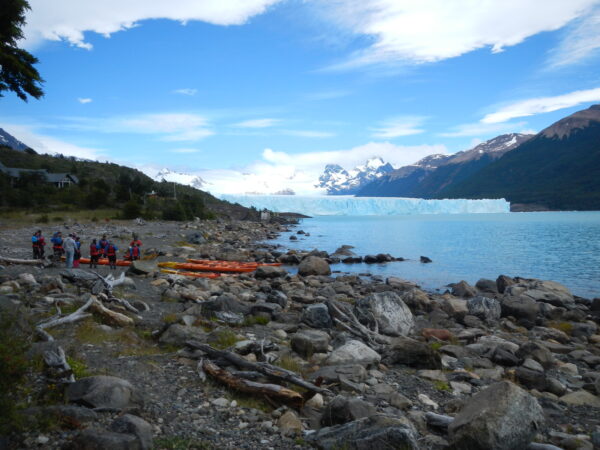 excursión de Kayak frente al Glaciar Perito Moreno